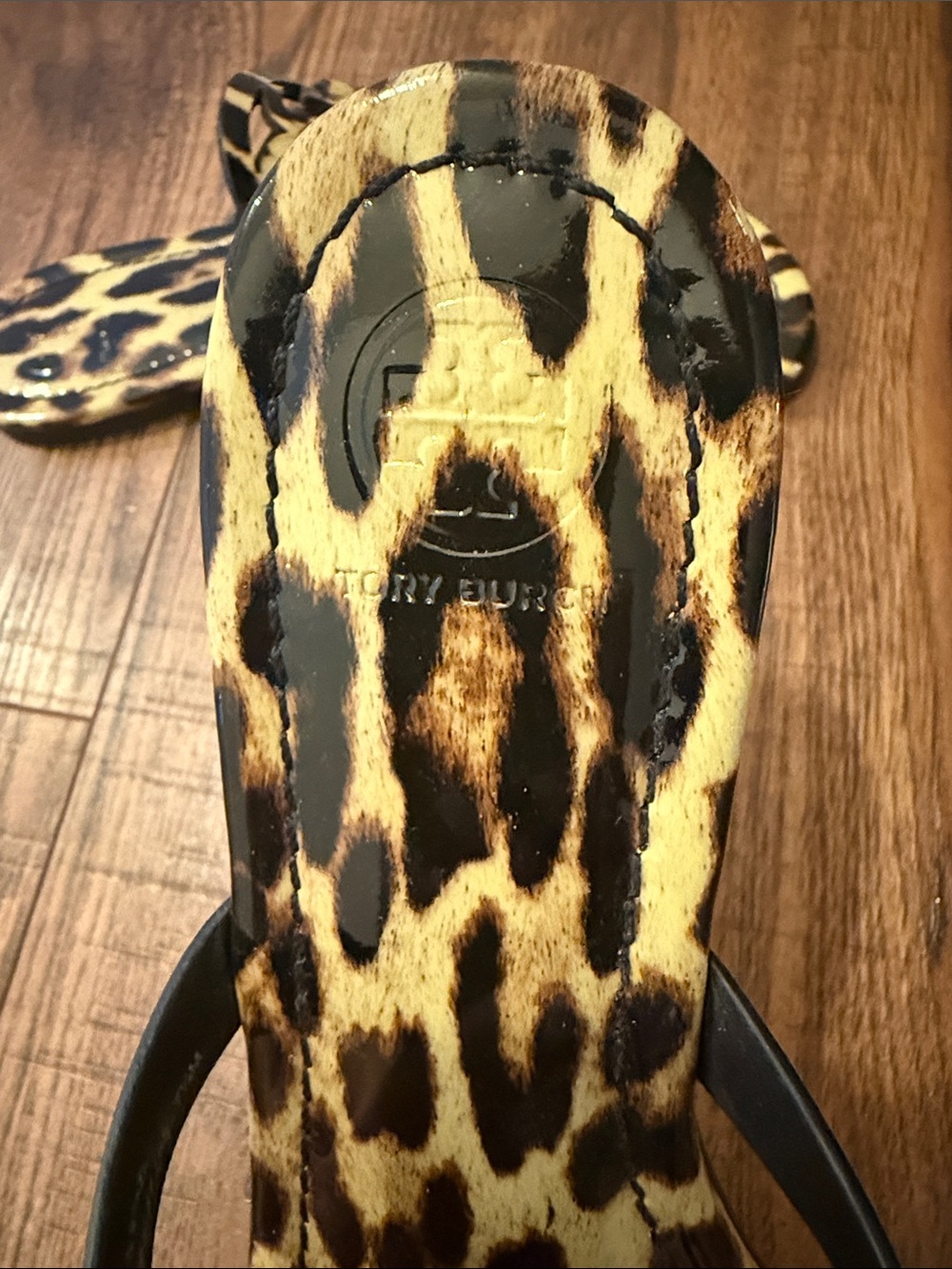 Tory Burch Leopard Print Logo Jelly Thong Sandals - Yellow, Black, Brown - Picture 5 of 5